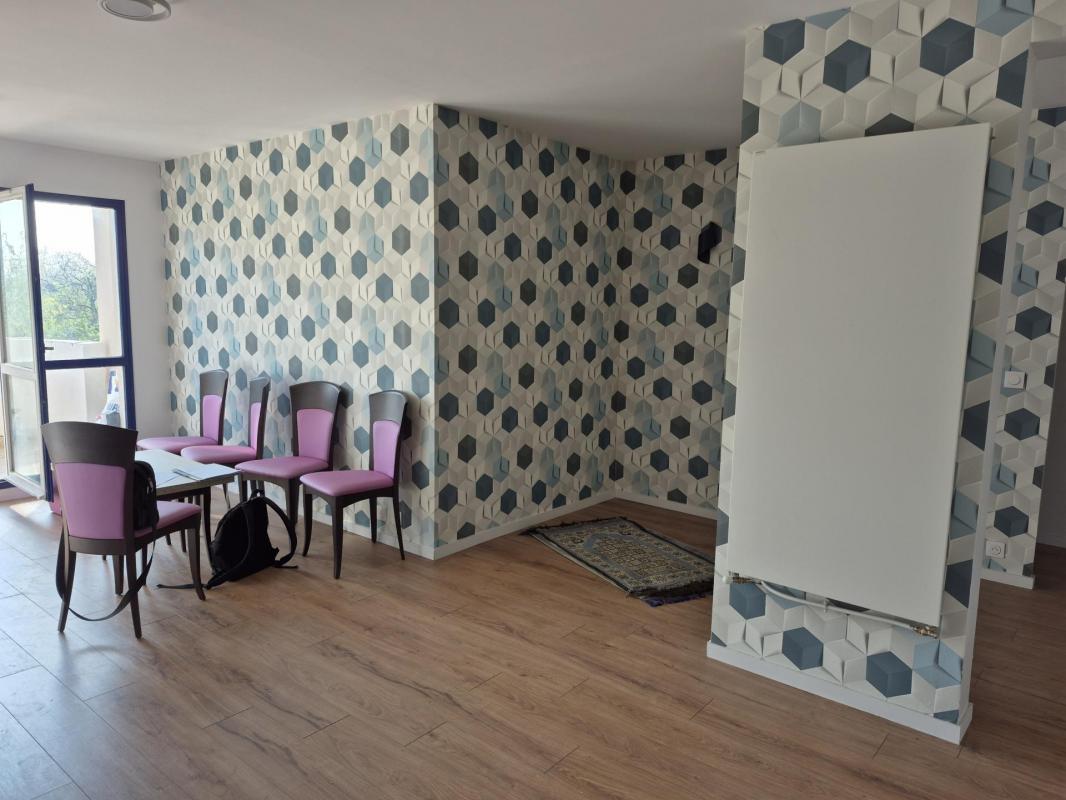 APPARTEMENT A NOISY LE GRAND 4 PIECES FACE A PARC ARBORE - Photo 2