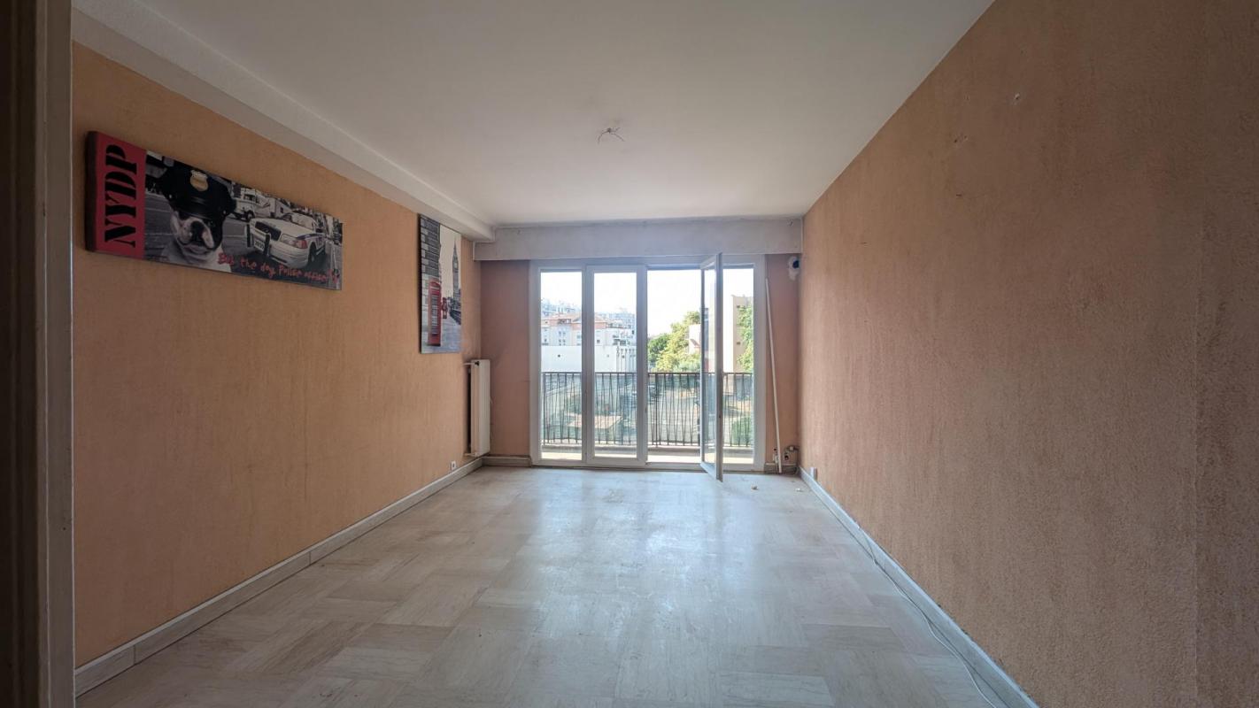 À vendre – Appartement T3 de 76 m² avec grande terrasse et véranda – Marseille 5e - Photo 4