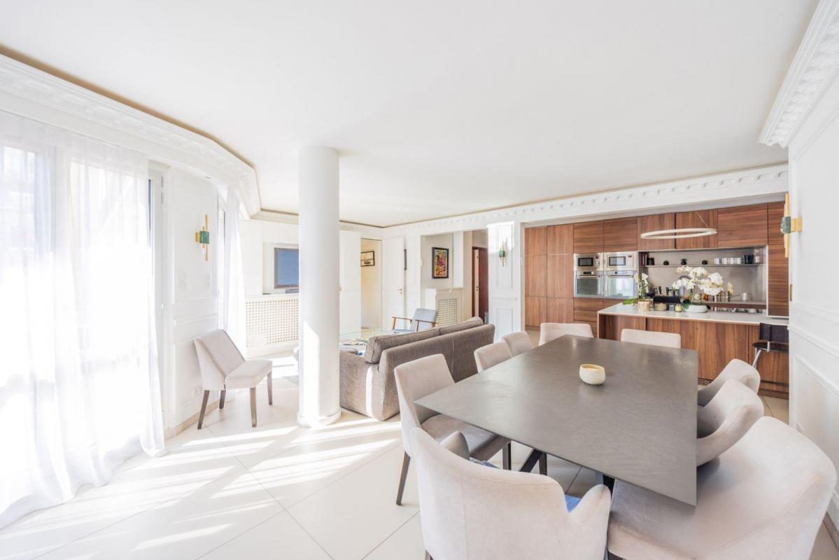 NEUILLY-SUR-SEINE : BAGATELLE / SAINT JAMES - 104M2 - 2 CHAMBRES - TERRASSE 45M2 - Photo 2