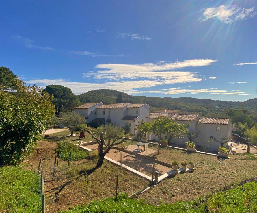 PROPRIETE EXCEPTIONNELLE A LA GARDE FREINET - Photo 2