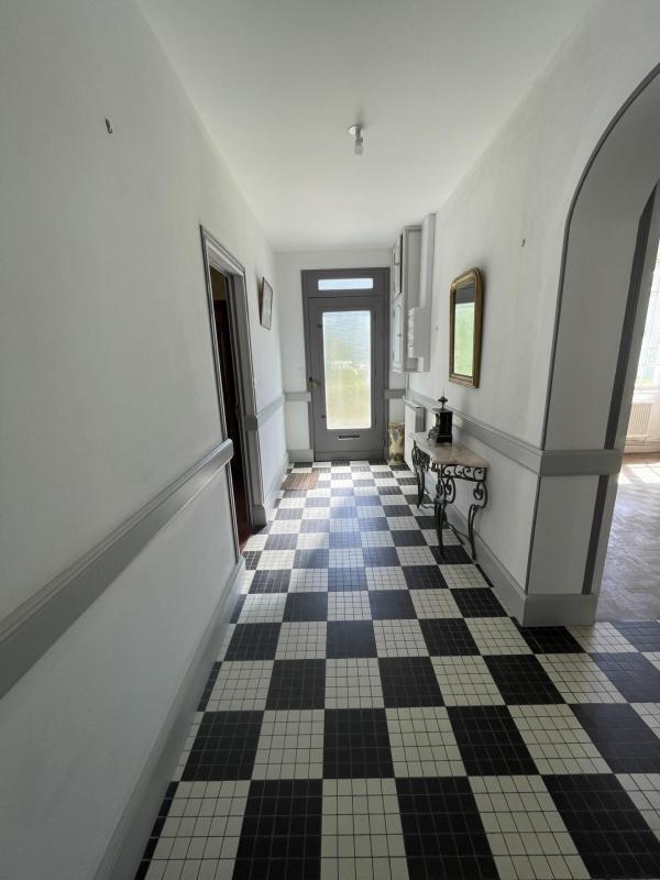 Maison avec grand jardin et dépendances à ROCHEFORT - possibilité de construire un local professionnel (artisanal, médical, commercial) - Photo 3