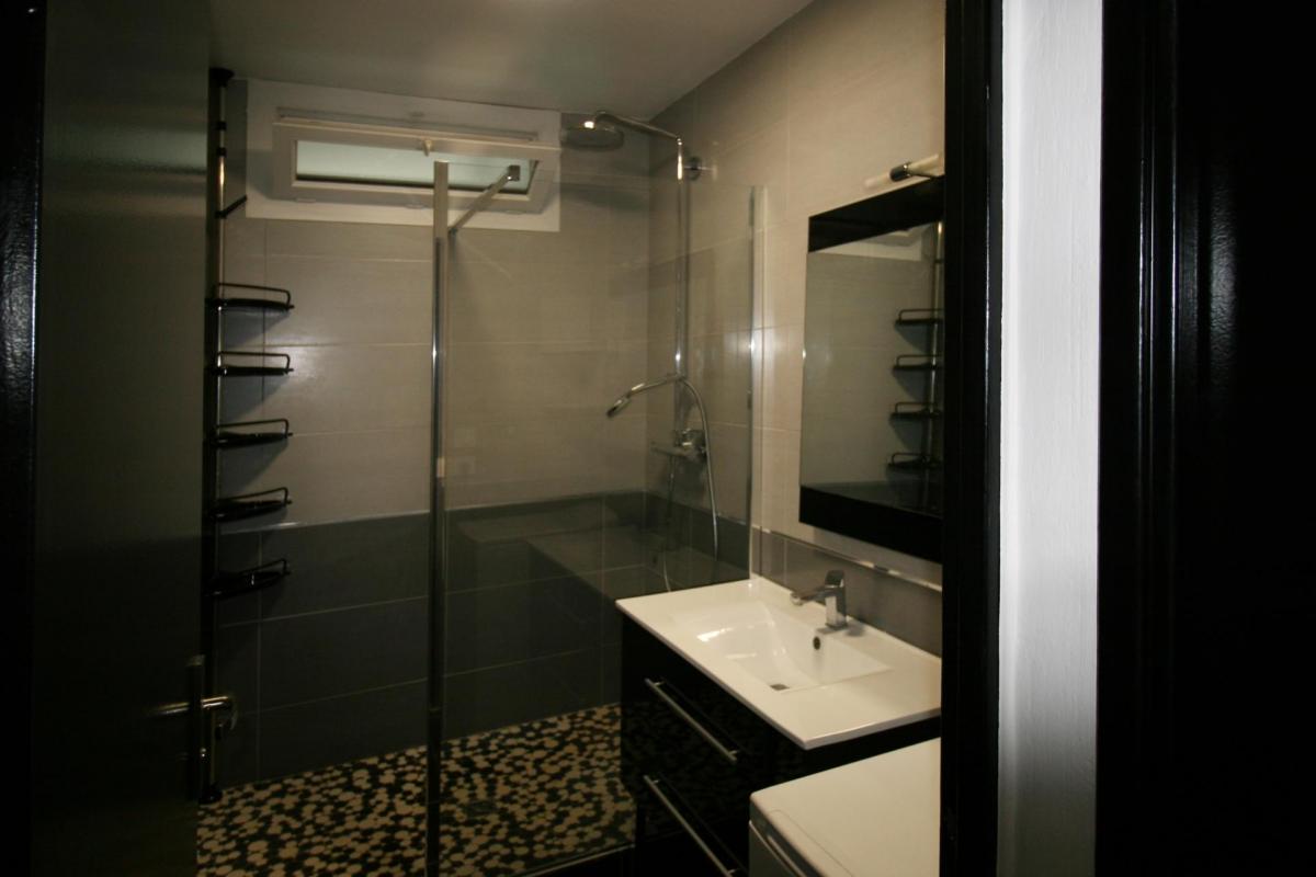Idéal investisseur / Pau-colocation 92 m2, 4 chambres - entièrement meublé, équipé  et rénové- excellent rendement ! - Photo 3