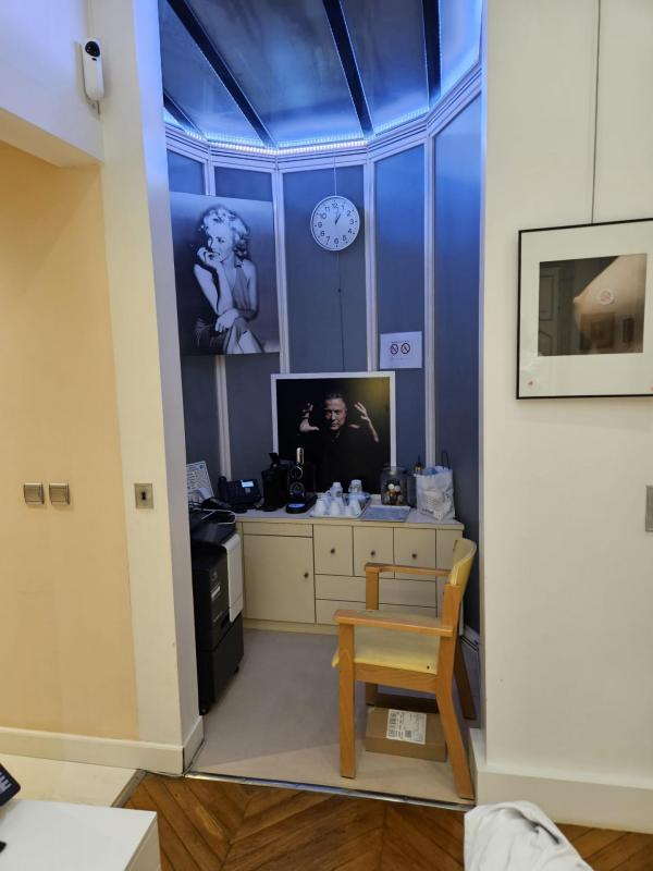Très beau cabinet médical de 12 pièces de 270 m2  situé dans le 16ème arrondissement - Photo 4