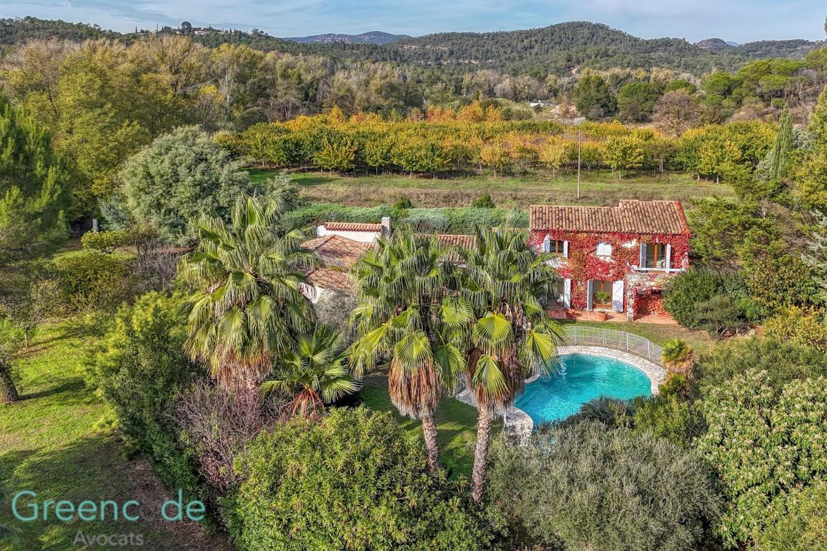 Maison à vendre, 10 pièces, 215 m², Frejus