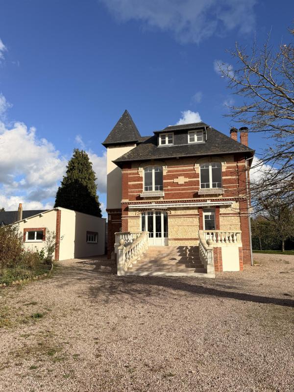 Maison à vendre, 8 pièces, 241 m², Bonneville Sur Touques