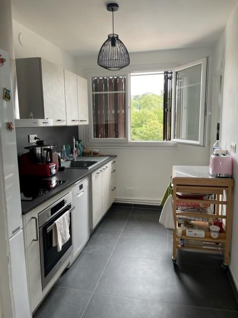 MAGNIFIQUE T4 ENTIEREMENT RENOVE QUARTIER SAINT LOUIS A VERSAILLES - Photo 3