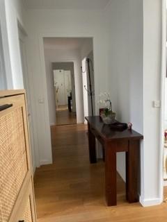 MAGNIFIQUE T4 ENTIEREMENT RENOVE QUARTIER SAINT LOUIS A VERSAILLES - Photo 4