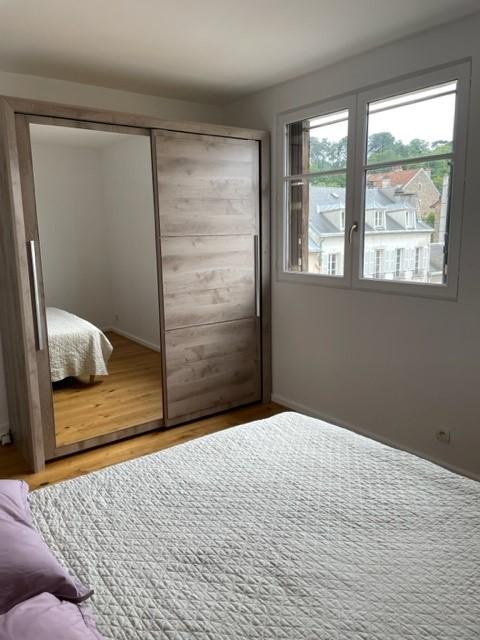 MAGNIFIQUE T4 ENTIEREMENT RENOVE QUARTIER SAINT LOUIS A VERSAILLES - Photo 5