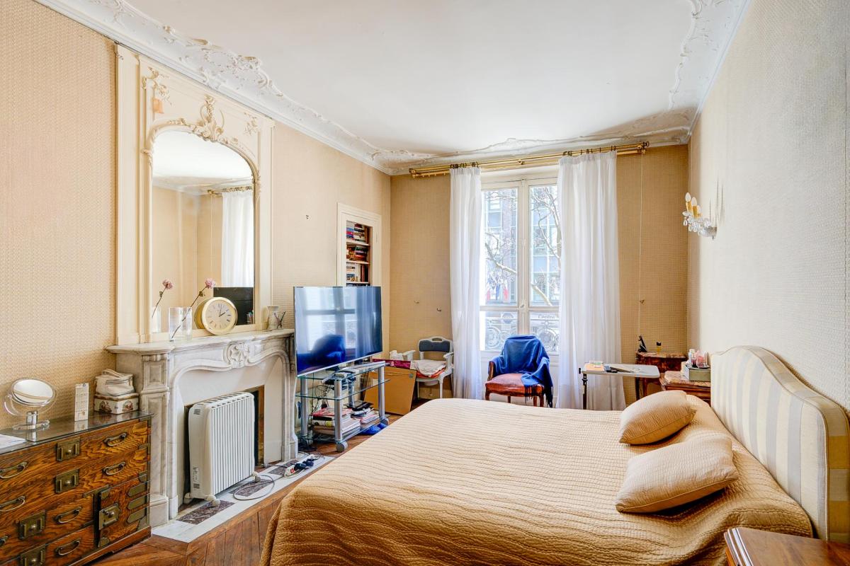 PARIS 16ÈME – RUE MICHEL ANGE - APPARTEMENT TROIS PIECES – 119 M2 – 1ER ETAGE - Photo 5