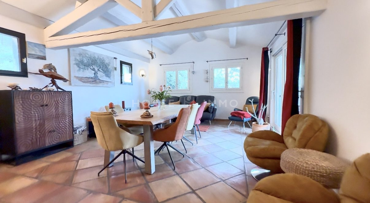 Alpilles - magnifique domaine de 6,5 hectares - Photo 2