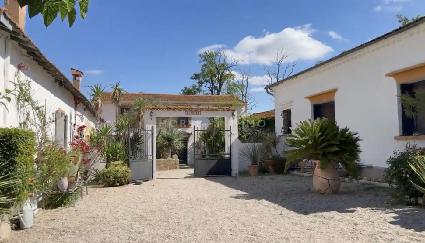 Mas de caractère en Camargue - Photo 4