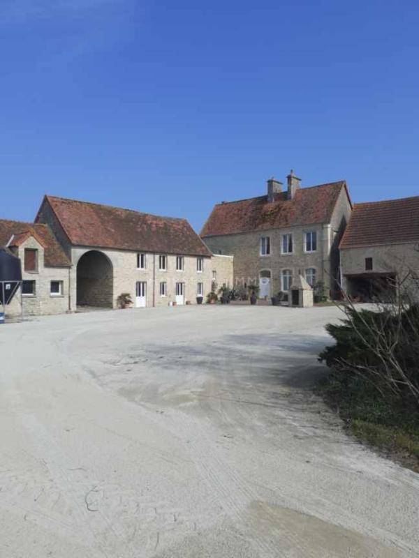 Élégant domaine XVIII avec écuries et 18 ha - Photo 2
