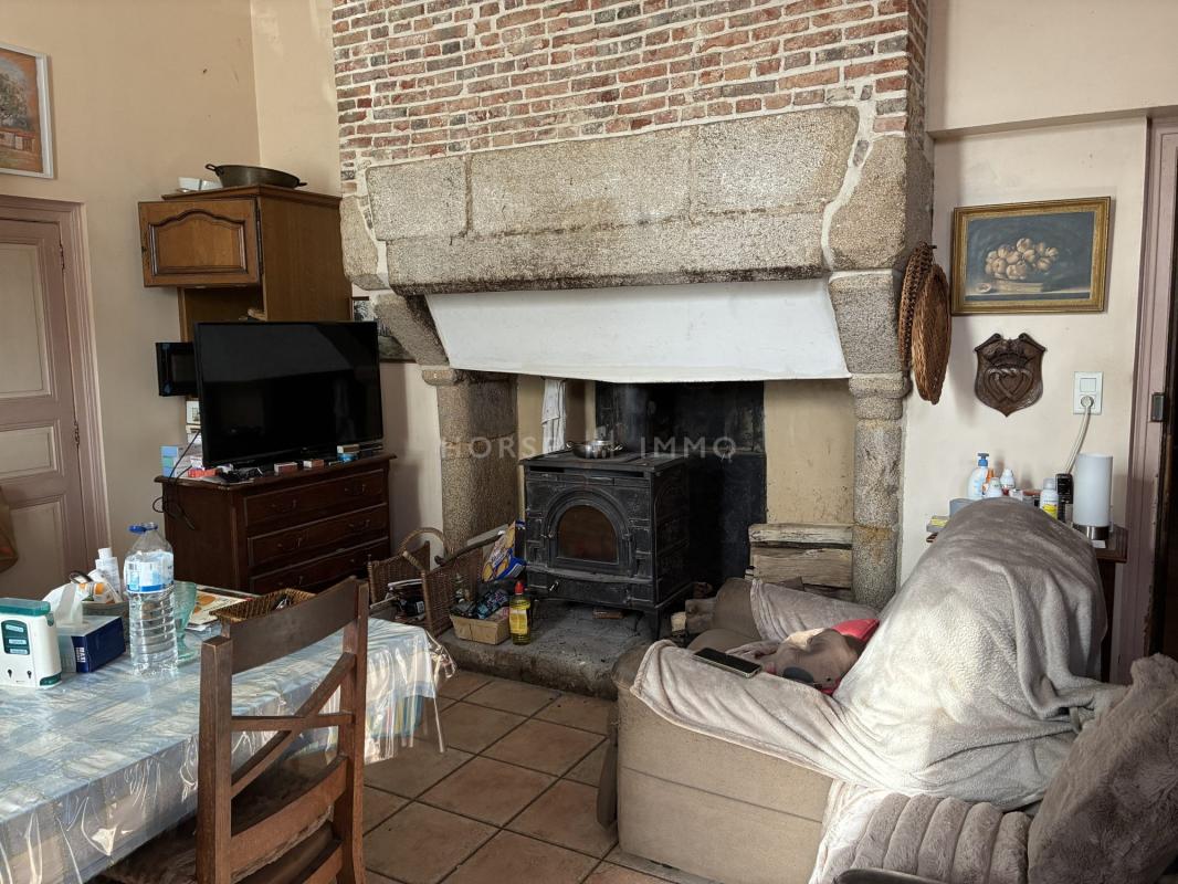 Domaine d'exception avec château XIX, gîtes et 13 hectares - Photo 4