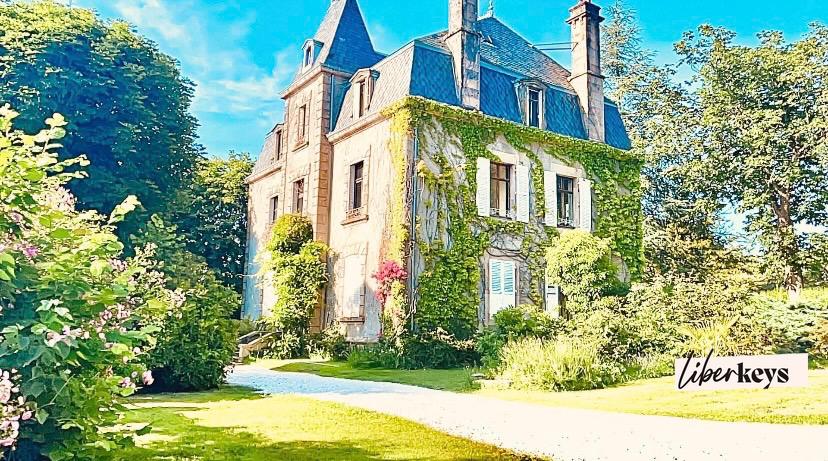 Neuvic - Maison de Maître - Second Empire - 450 m2