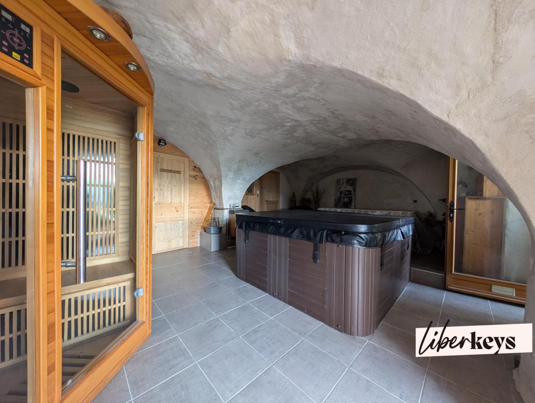 Chalet d'exception avec appartement indépendant, espace bien-être et vue panoramique sur les sommets de la Lauzière et de la Vanoise