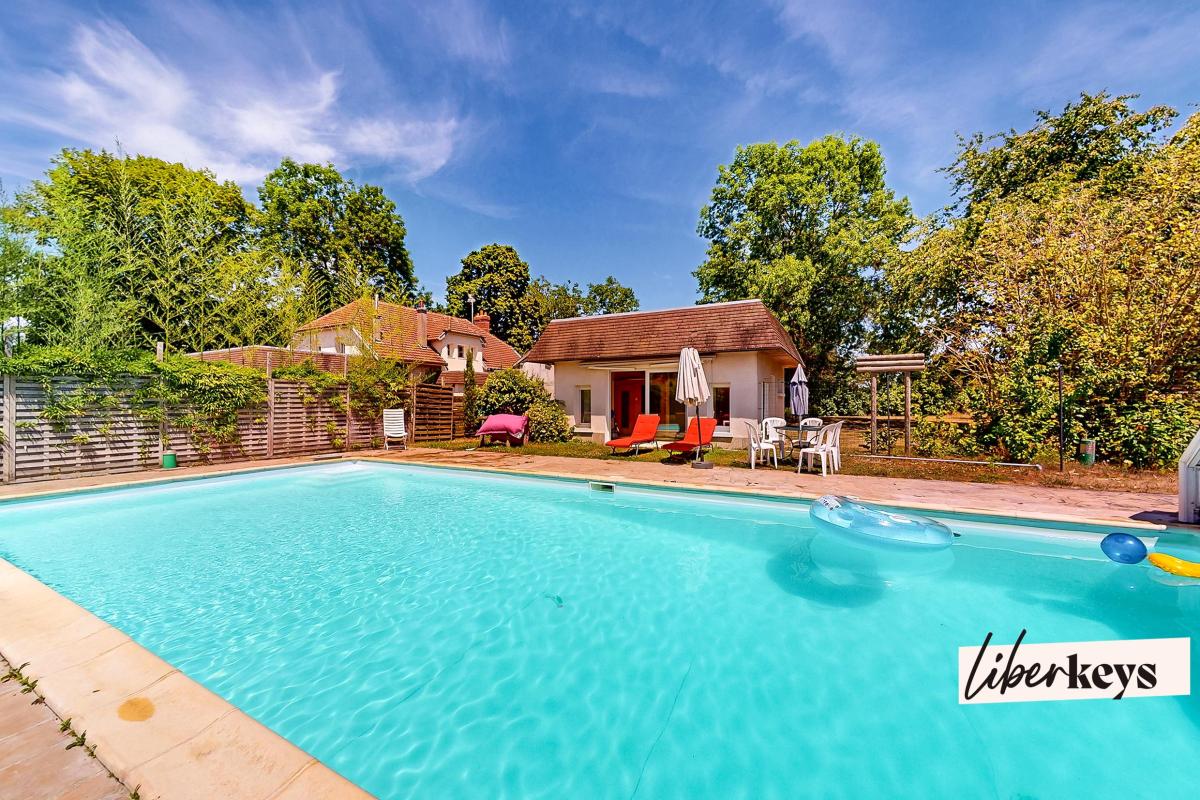 PROPRIÉTÉ D'EXCEPTION DE 350 M²