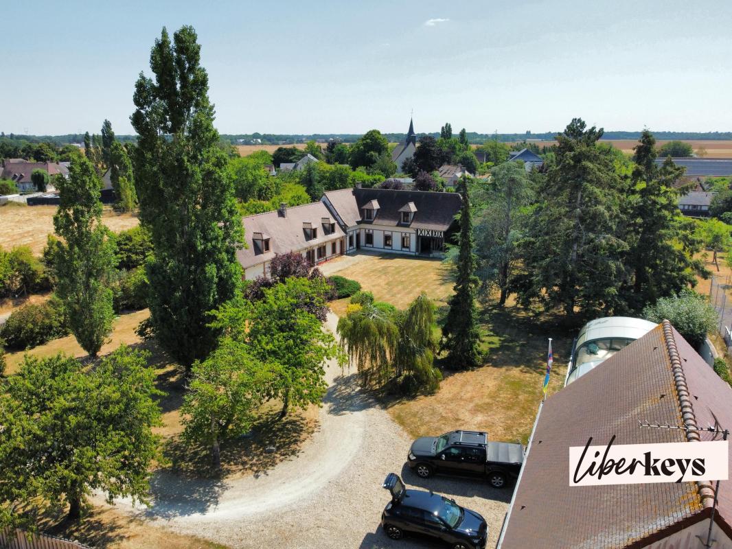 Propriété familiale avec piscine chauffée et maison d’amis – 500 m² aux portes de la Normandie, à 1h20 de Paris