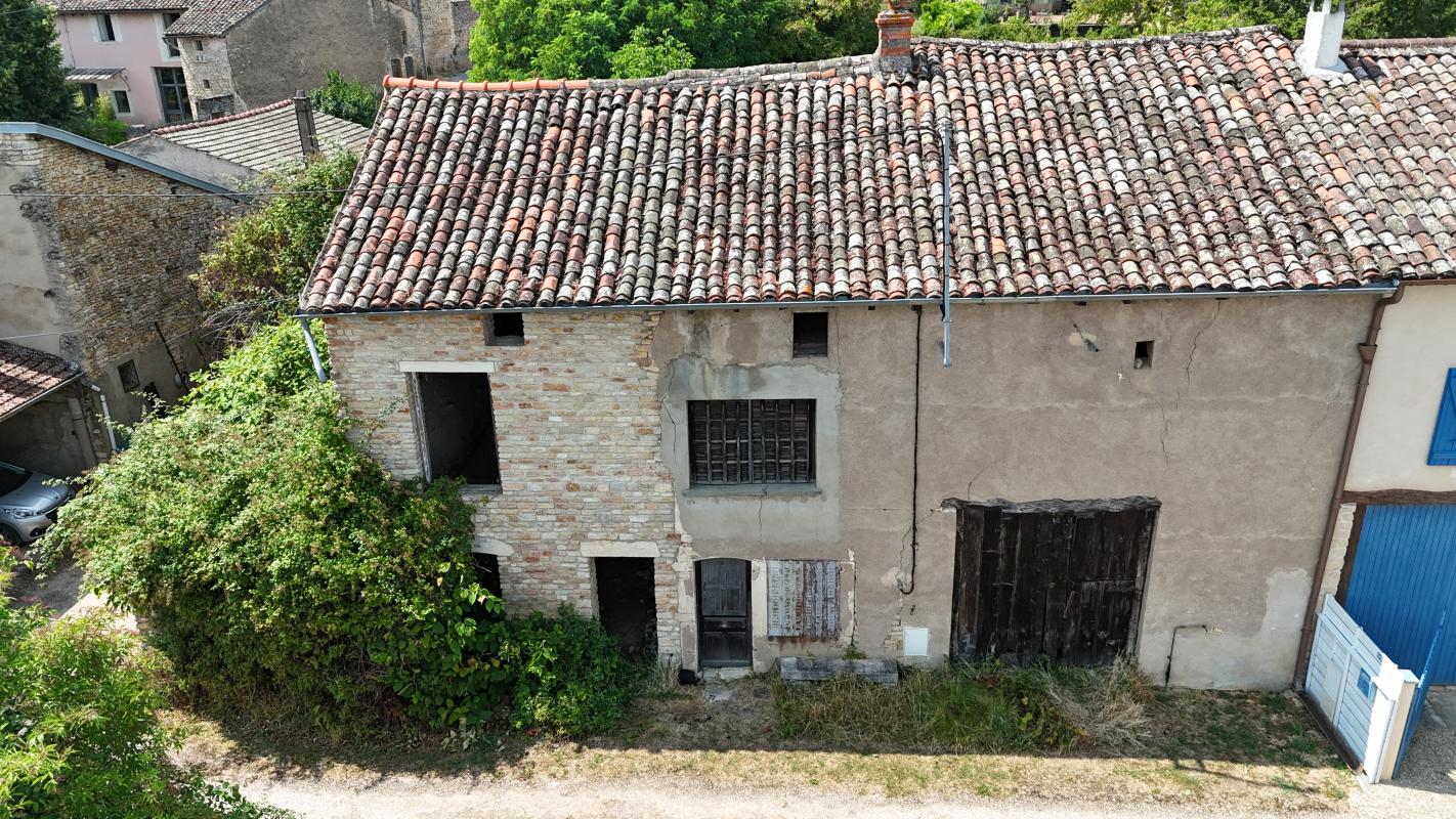 MAISON A RÉNOVER - TERRAIN- DÉPENDANCES