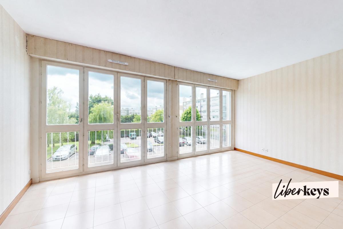 Appartement 2 pièces 52 m² avec parking et cave - Bois-d’Arcy - Quartier de l’Église