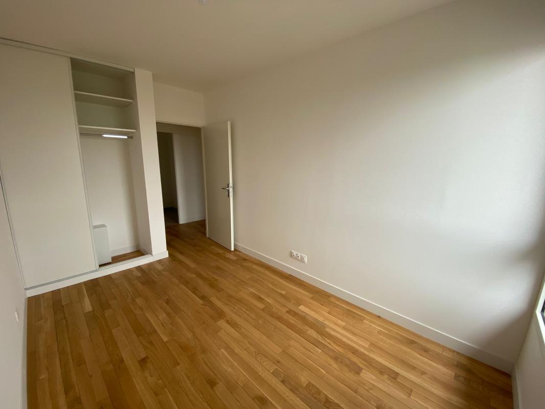 Magnifique 4 pièces de 81,7 m² avec balcon de 11m² - Miniature 4