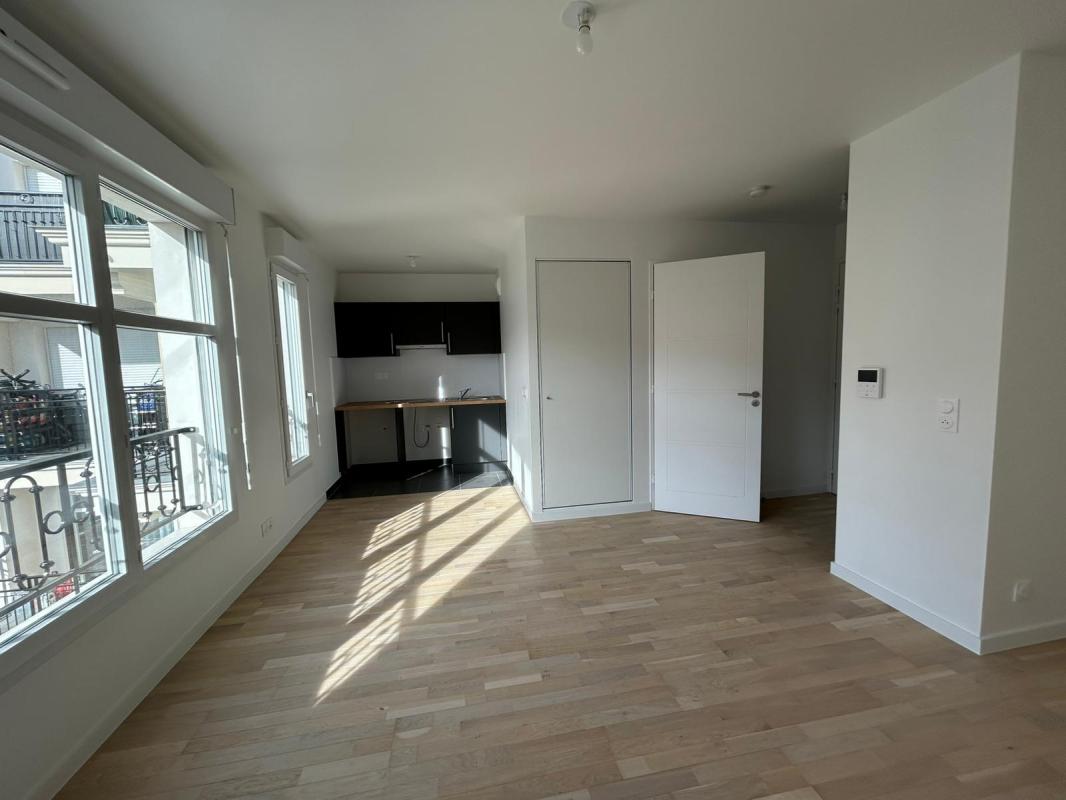 Superbe T1 de 29,40m² - Miniature 2