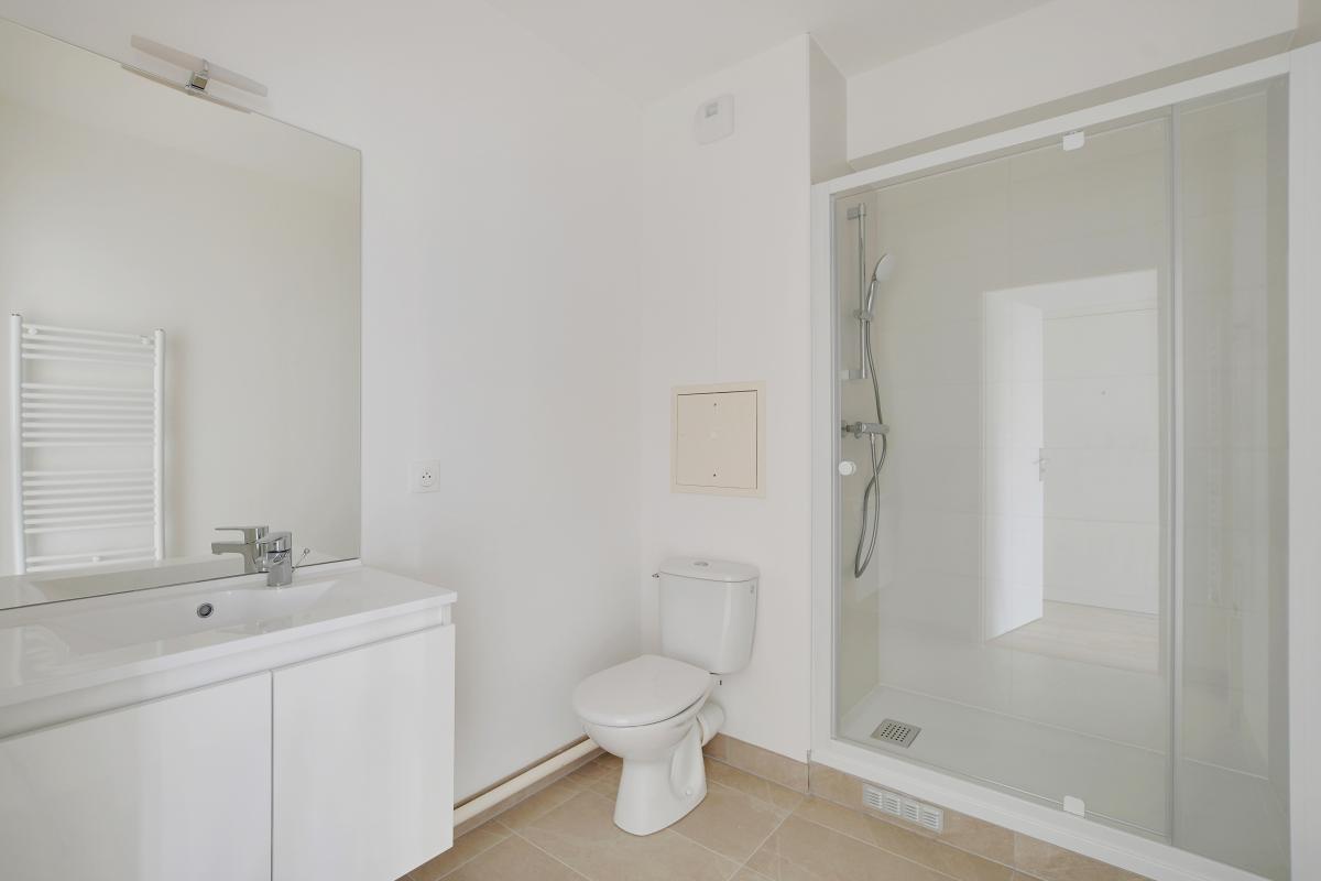 Superbe T3 neuf de 63m² avec balcon - Miniature 5