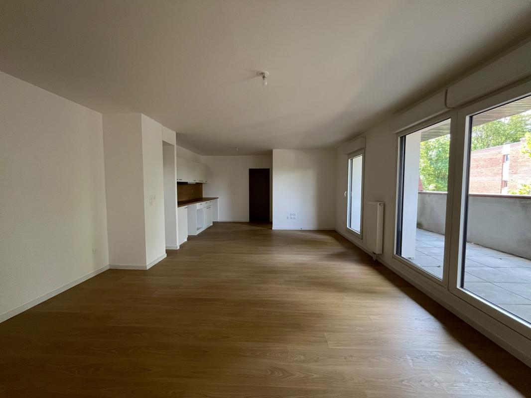 Superbe T4 de 89m² avec balcon - À louer - 4 pièces, 89.8m² à WASQUEHAL