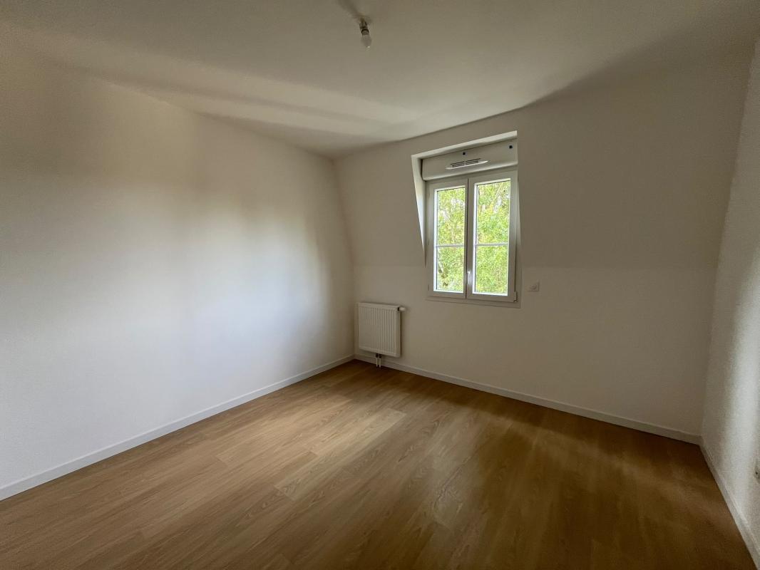 Superbe T4 de 89m² avec balcon - Miniature 8