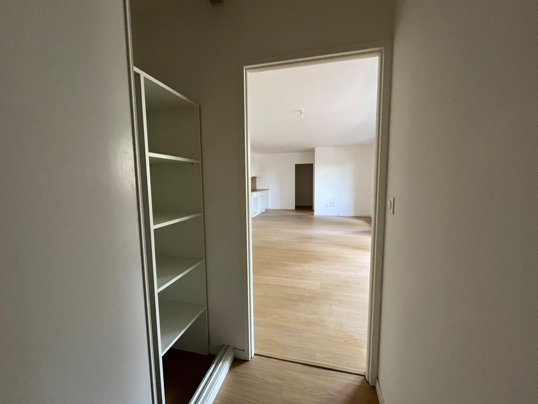 Superbe T4 de 89m² avec balcon - Miniature 9