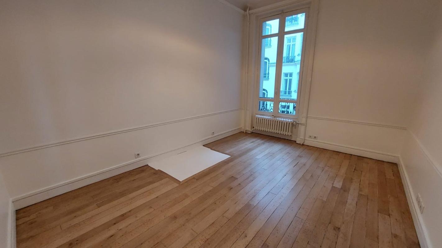 SUBLIME APPARTEMENT 7 PIECES DE 200 m² - Miniature 5