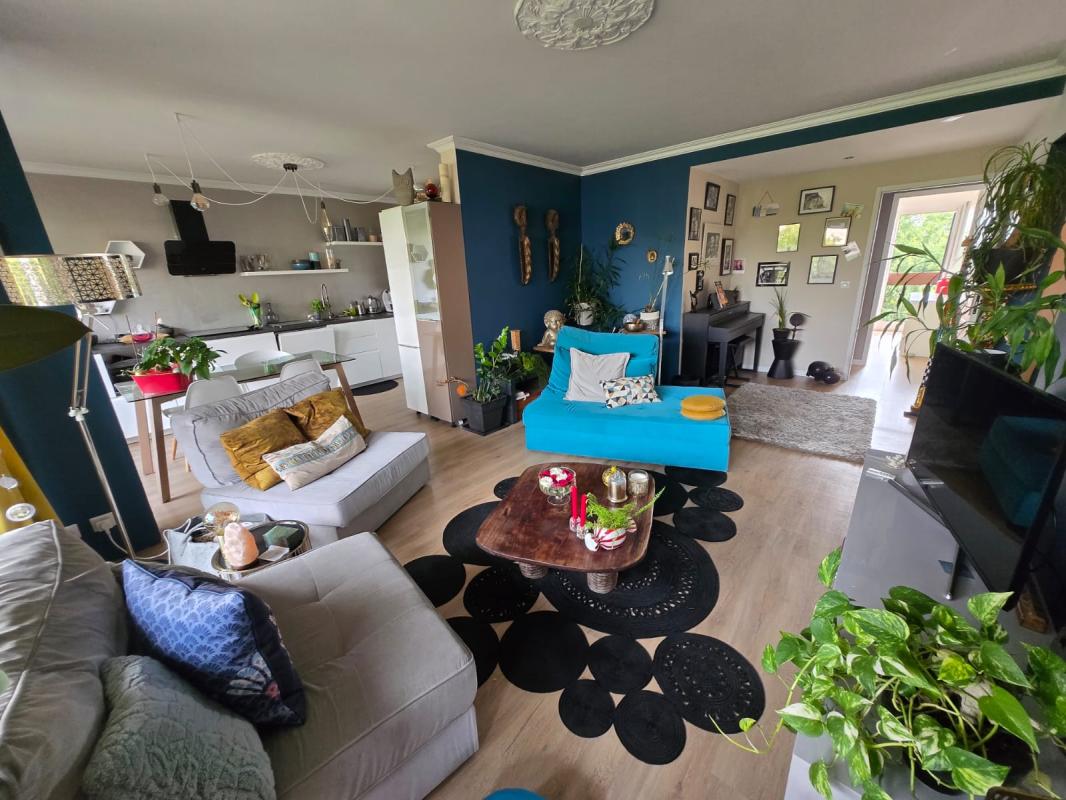 Bel appartement avec parking et cave, 4 pièces, 92,7 m² à Seynod