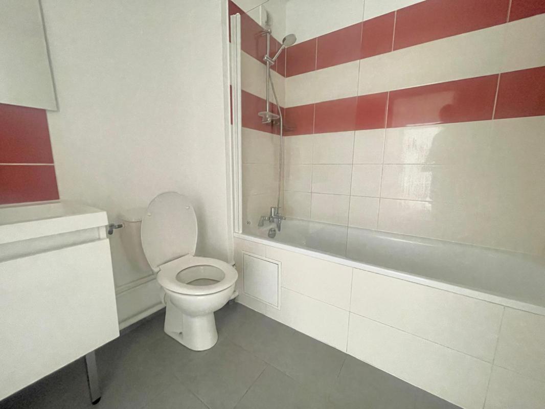 Beau T2 de 52,31m² - Miniature 5