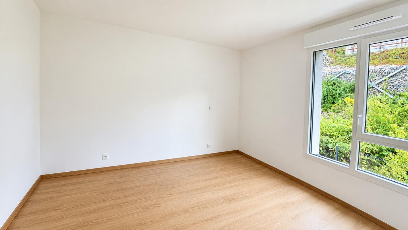 MAGNIFIQUE T4 DE 118,55 M² AVEC TERRASSE/BALCON - Miniature 13