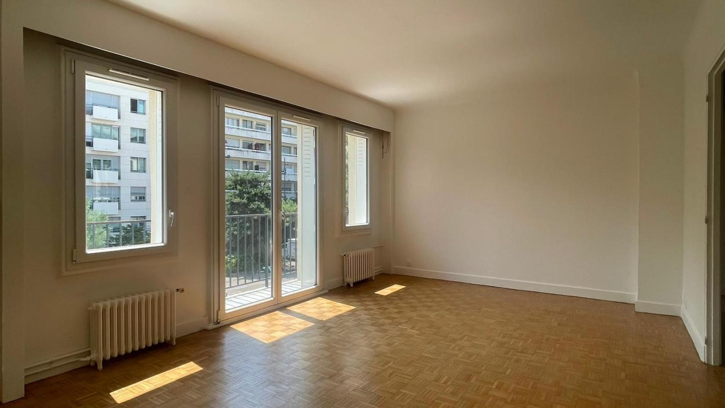 Superbe T3 de 69m² - À louer - 3 pièces, 69.5m² à VIROFLAY