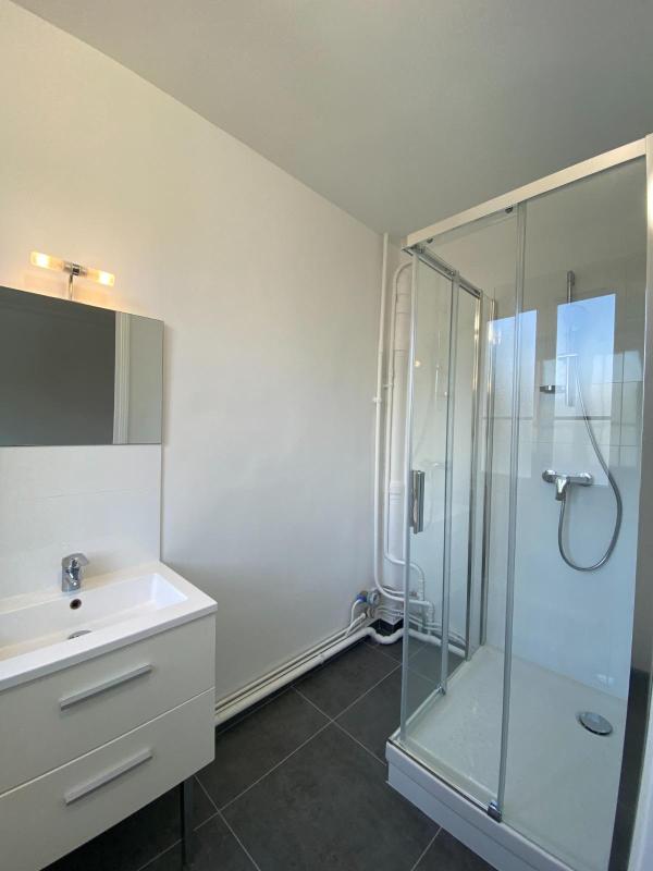 Superbe T1 de 37m² - Miniature 4