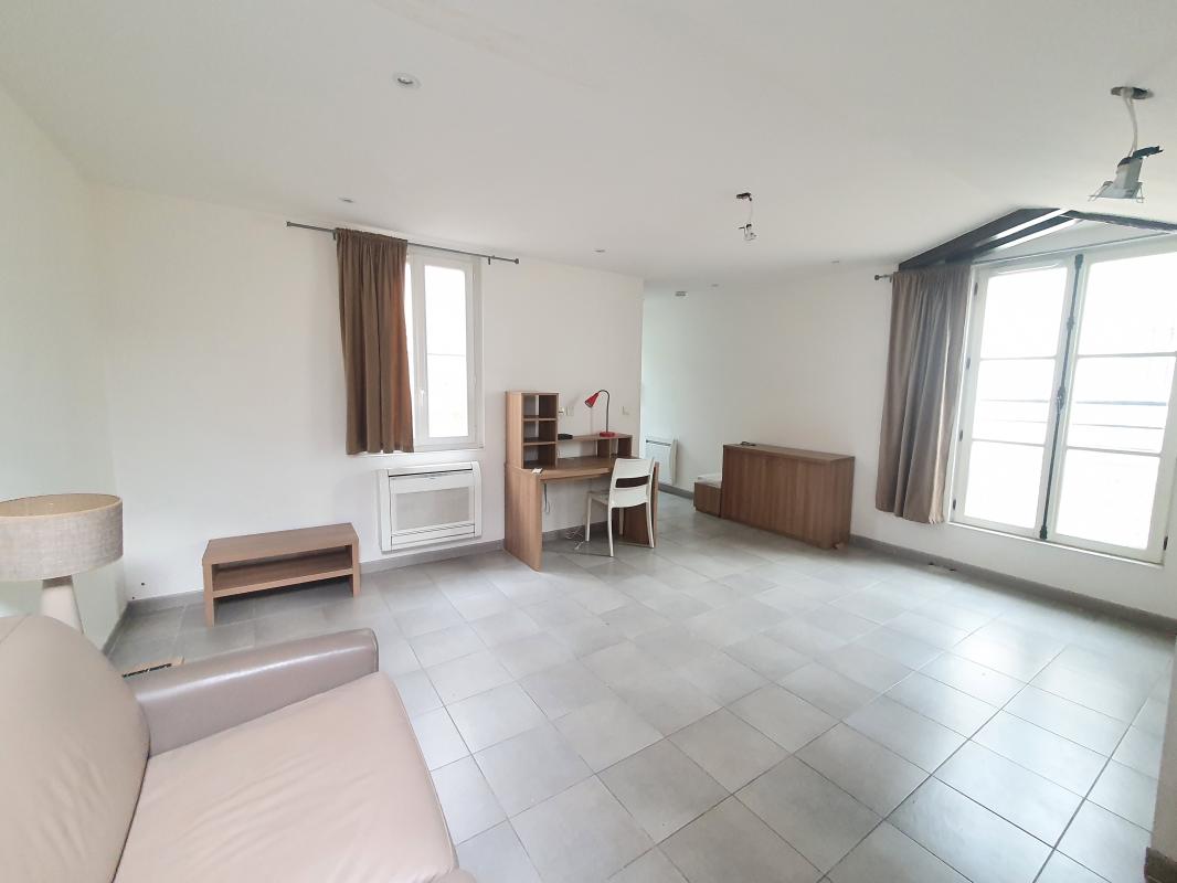 GRAND STUDIO RENOVE COTE JOLIETTE - Miniature 2