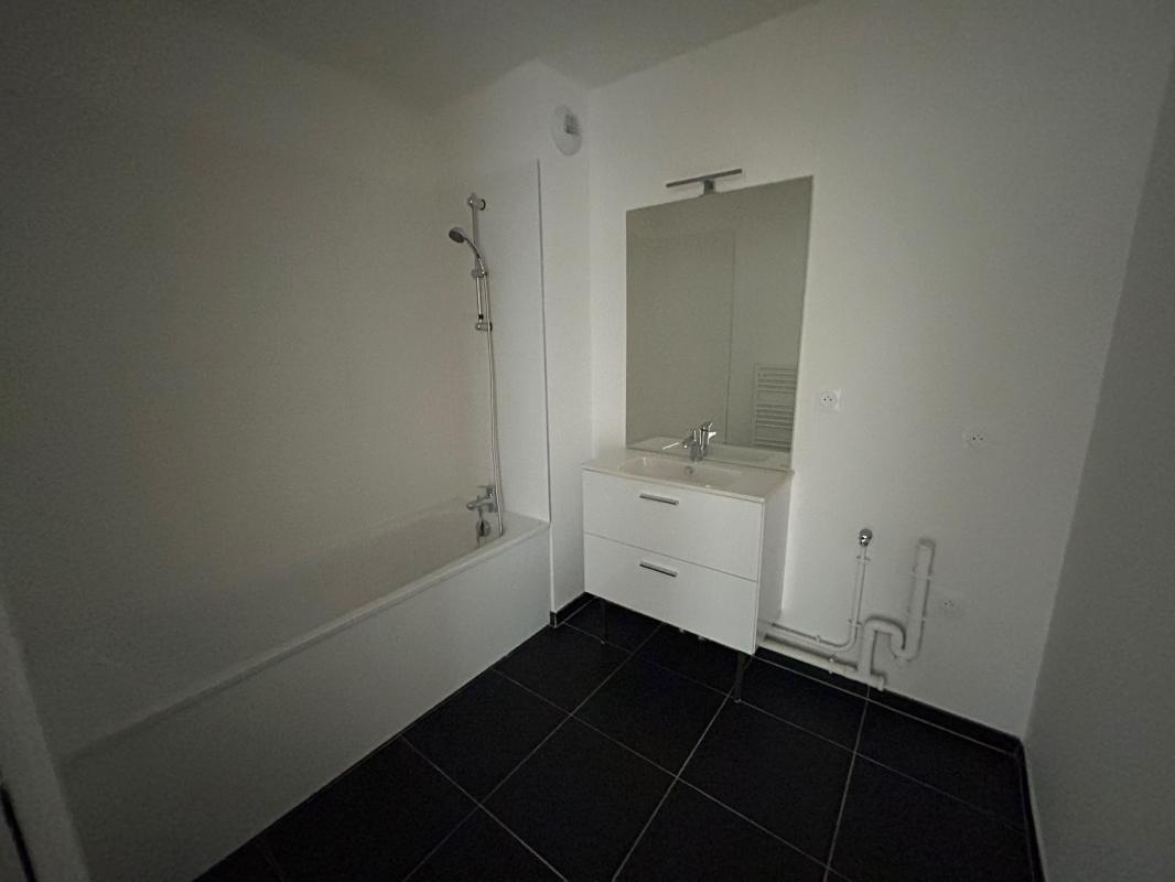 Grand T3 de 67m² - Miniature 7