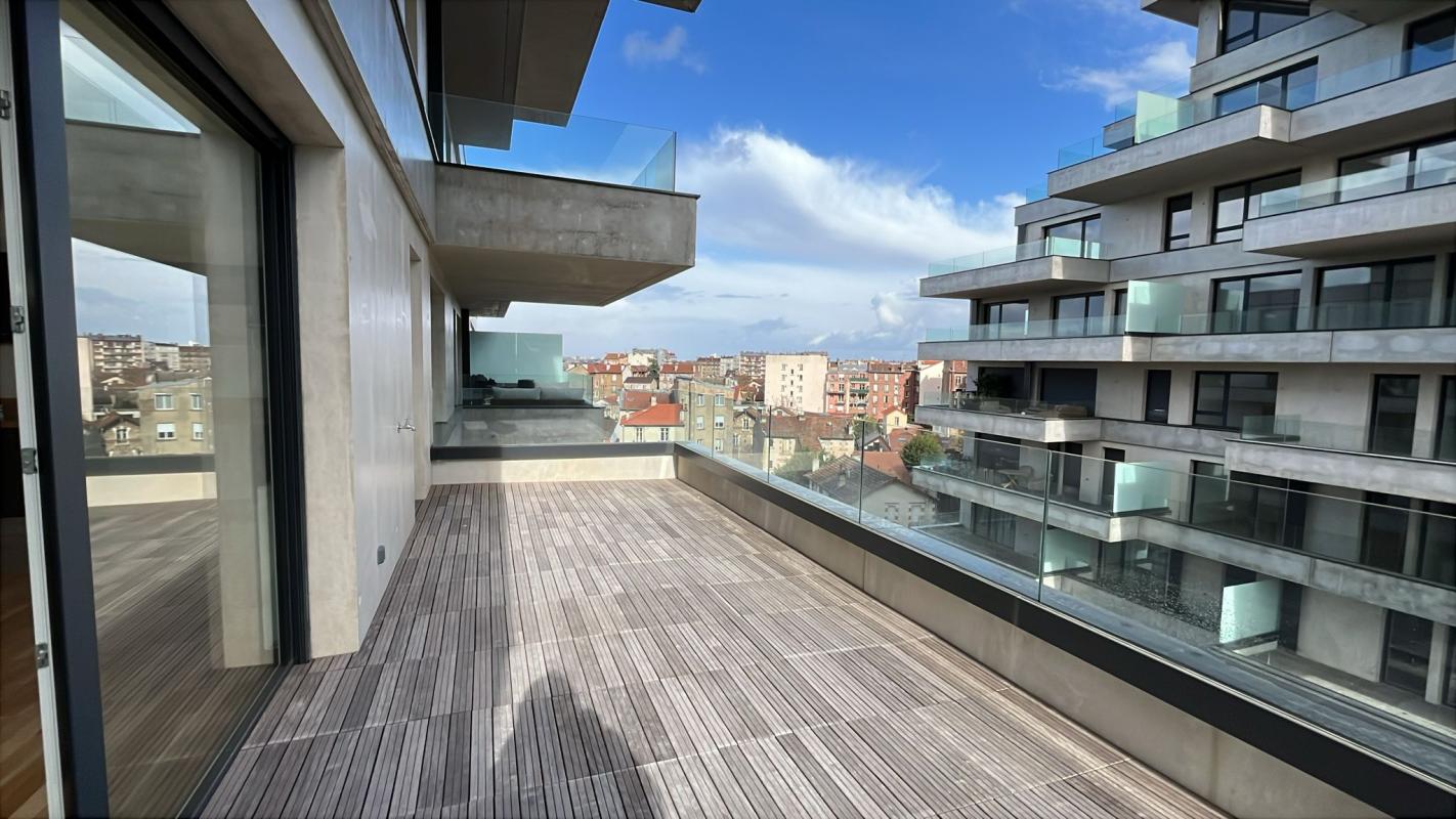 Grand T3 de 63m² avec balcon - Miniature 3