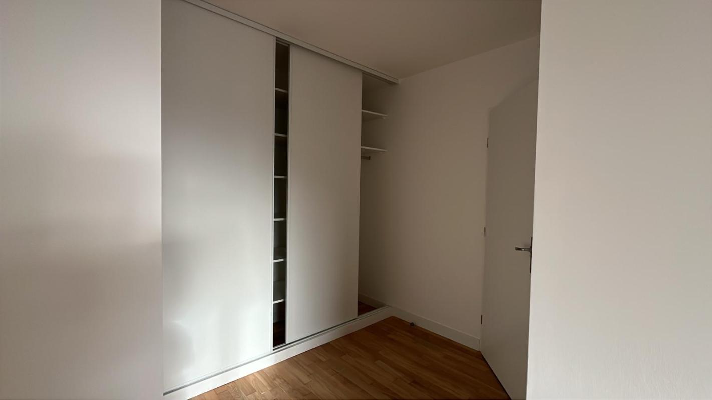 T4 neuf avec balcon - Miniature 6