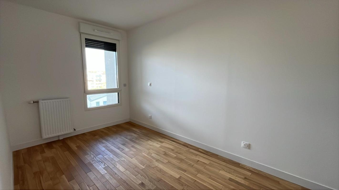 Superbe T3 de 55m² avec balcon - Miniature 3
