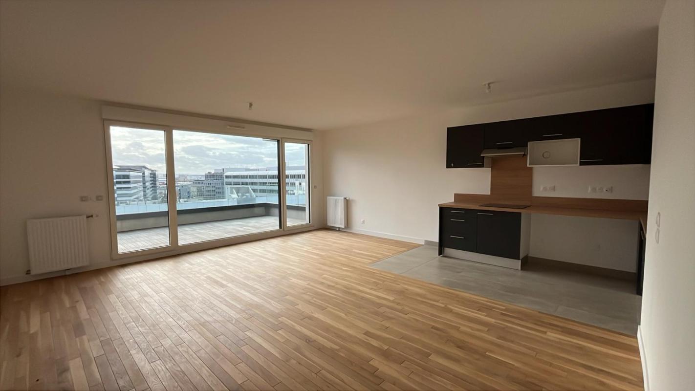Grand T4 neuf de 86m² - À louer - 4 pièces, 86.6m² à COLOMBES