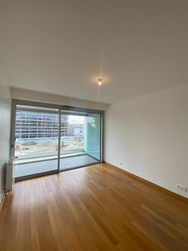 Superbe T3 de 68m² - Miniature 3