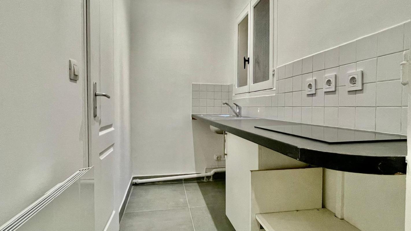 Superbe studio de 29m² - Miniature 3