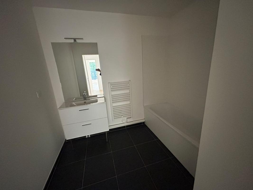 Grand T3 de 73m² - Miniature 5