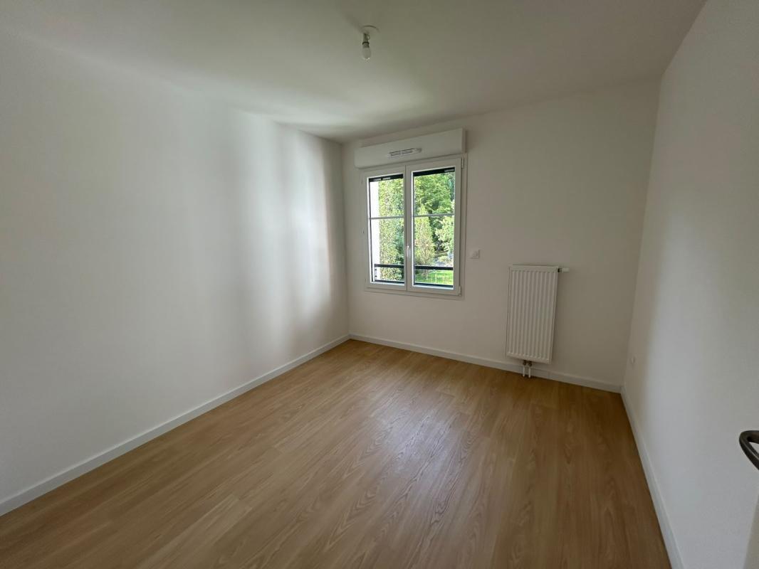 Grand T3 de 73m² - Miniature 7