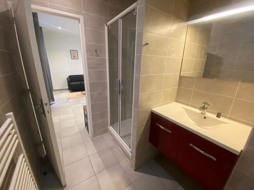 T2 MEUBLE RENOVE COTE JOLIETTE - Miniature 5
