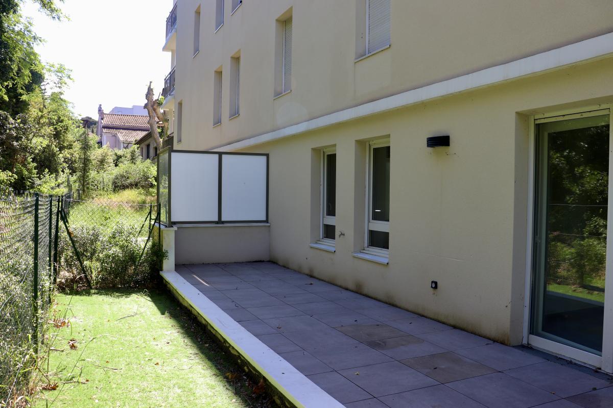 13009 - proche LUMINY KEDGE T3 en rez-de-jardin, 3 pièces, 67,6 m² à Marseille 9e