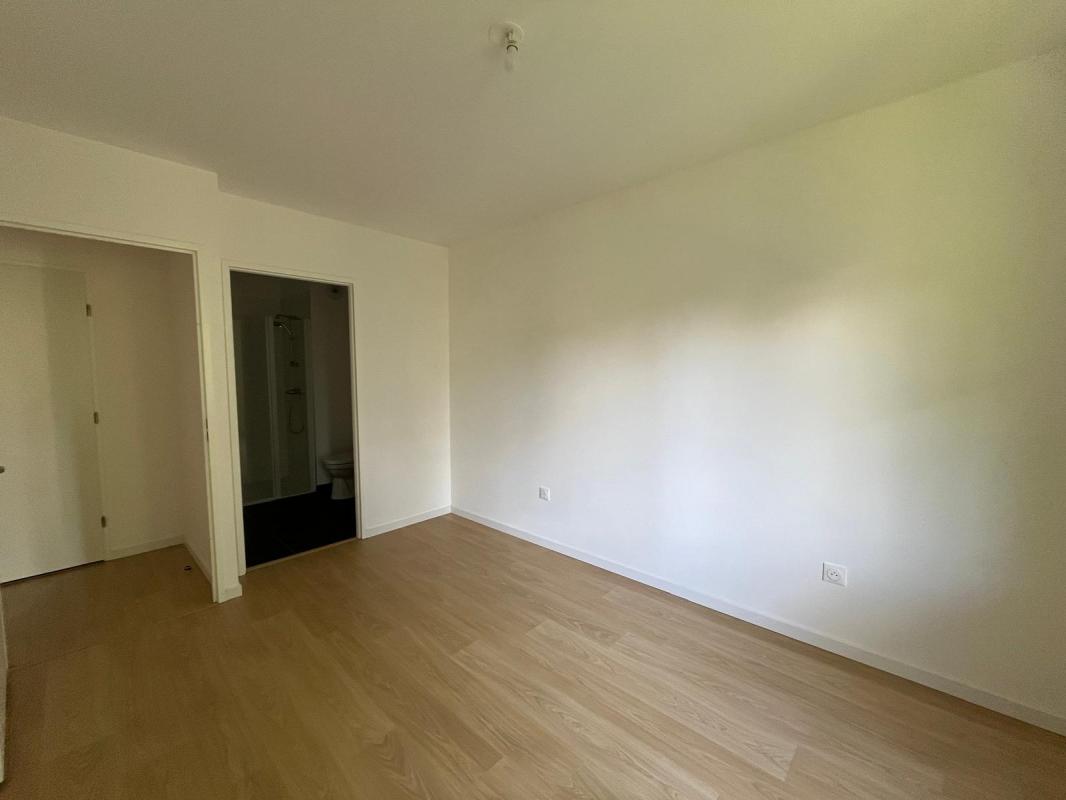 Superbe T4 de 87m² - Miniature 8