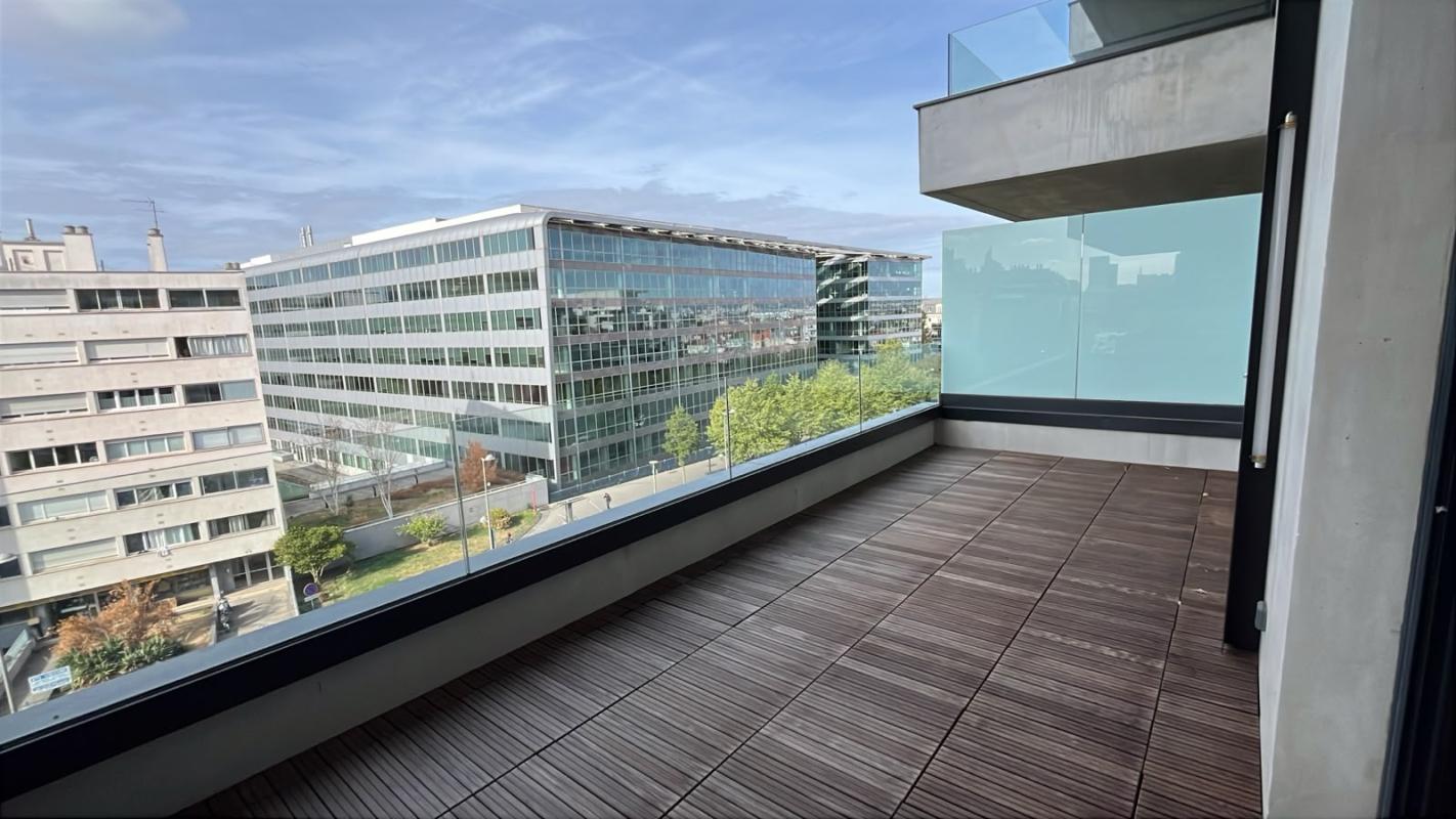 T2 DE 41M² AVEC BALCON DE 16M² - Miniature 5
