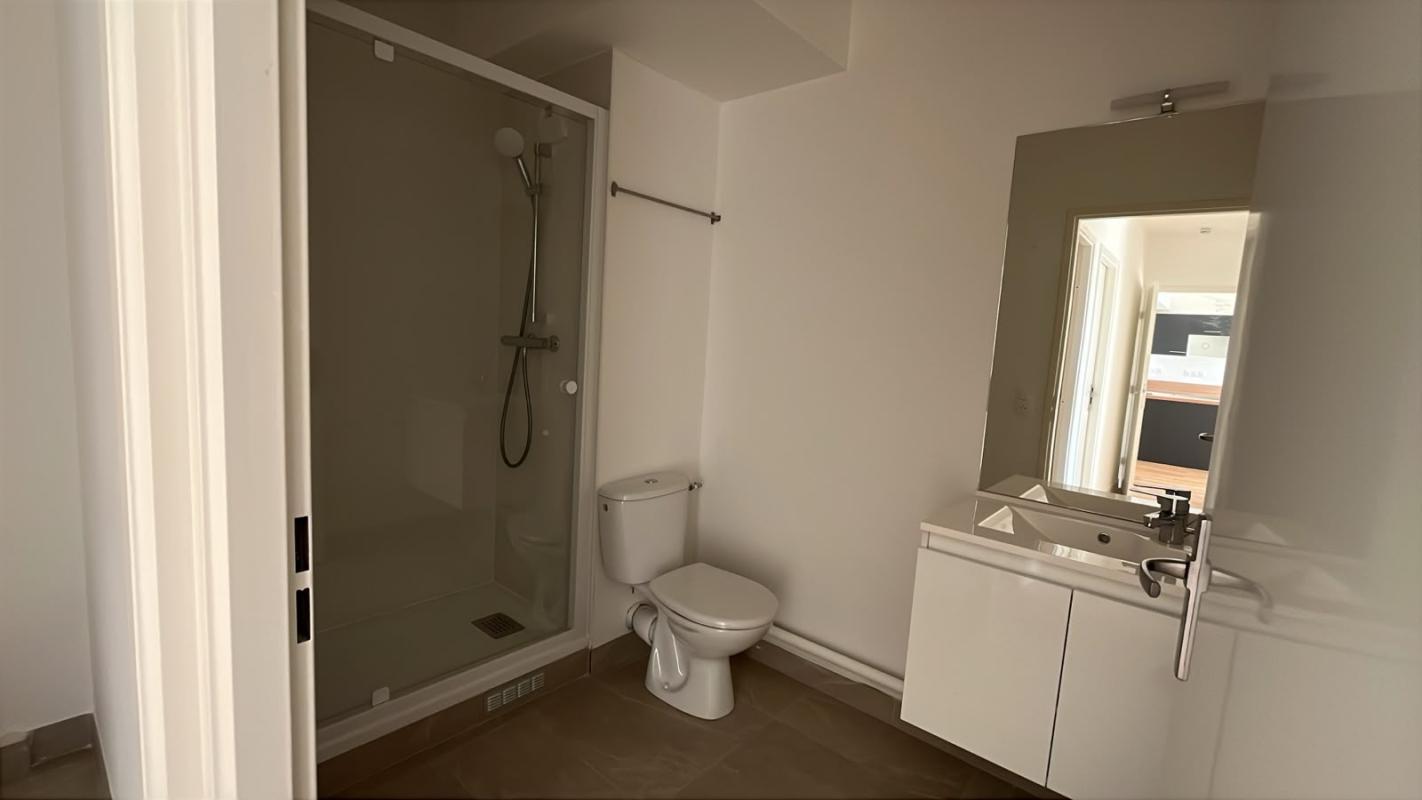 T3 NEUF AVEC BALCON DE 20M² - Miniature 8